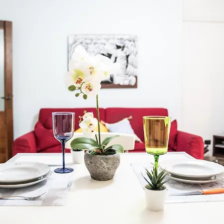 Apartment Casa Matilda - Villasimius, 3 Bedrooms, Double Private Garden, Sleeps 7 *
