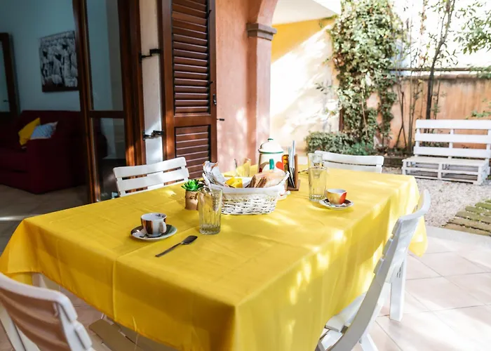 Casa Matilda Villasimius, 7 Posti, 3 Stanze, Doppio Giardino * Villasimius