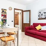 Apartment Casa Matilda - Villasimius, 3 Bedrooms, Double Private Garden, Sleeps 7 Villasimius
