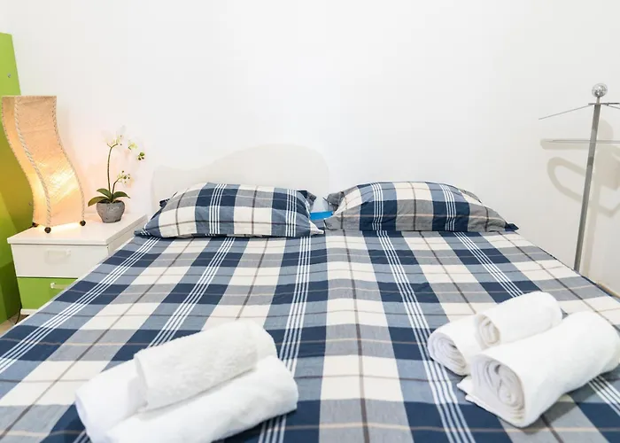 Casa Matilda Villasimius, 7 Posti, 3 Stanze, Doppio Giardino *